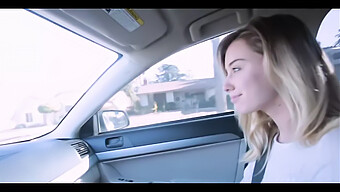 Haley Reed Seduce A Su Hermanastro En Un Coche