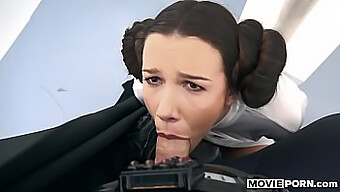 Placer Anal De Skywalker: La Princesa Leia Es Follada Duro