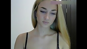 Live Webcam Sex Med En Amatør Babe