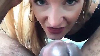 Une Blanche Se Fait Remplir De Sperme Par Une Grosse Bite Noire