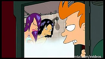 Futurama 패러디에서 우주 모험과 에로틱한 쓰리썸