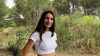 Adolescenta Franceză Slabă Se Fute Anal Într-Un Videoclip De Casting