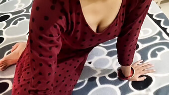 Indian Housewife Instructs Stepson On Pleasing His Girlfriend In Explicit Hindi Dialogue And Audio