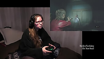 Podívejte Se Na Brunetku S Přírodními Kozy V Resident Evil 2 Část 2